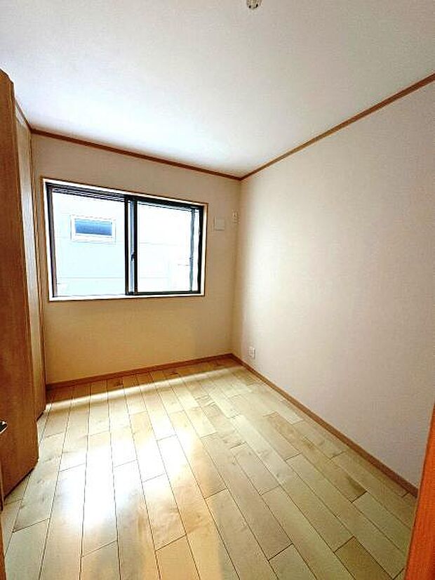 子供部屋や趣味の部屋など用途に合わせてお使いいただけます。