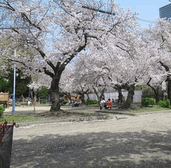 公園「浦江公園まで1258m」