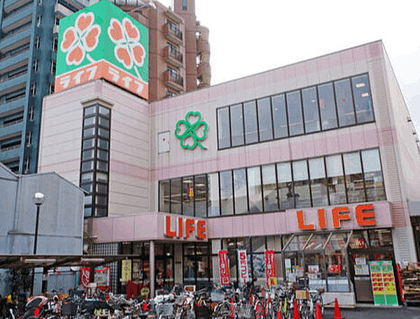 スーパー「ライフ四天王寺店まで53m」