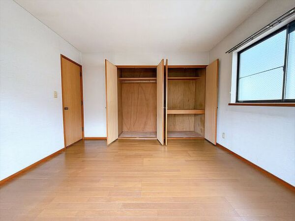 3LDK＋カースペース一台（車種による）12月完成予定♪ここからリフォームが始まります！