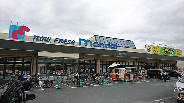 万代天美我堂店まで720m徒歩9分毎日の食卓を彩る新鮮な食品が取り扱われています。WEBでチラシの閲覧が可能です。/営業時間9:00～22:00。