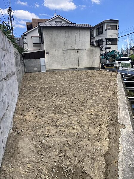 駅が近いから、毎日の通勤・通学も快適　※２０２６年８月撮影