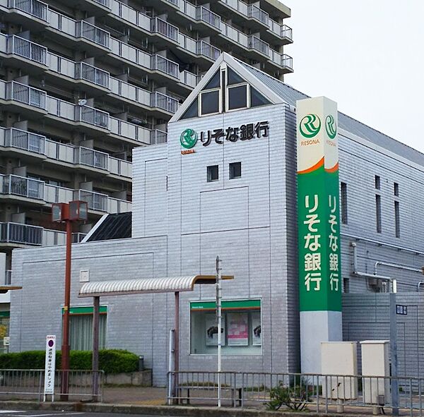 りそな銀行　島本支店　196.1M