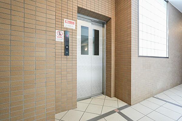 荷物の多い時などに便利なエレベーターを設置。快適なマンションライフをお楽しみいただけます。