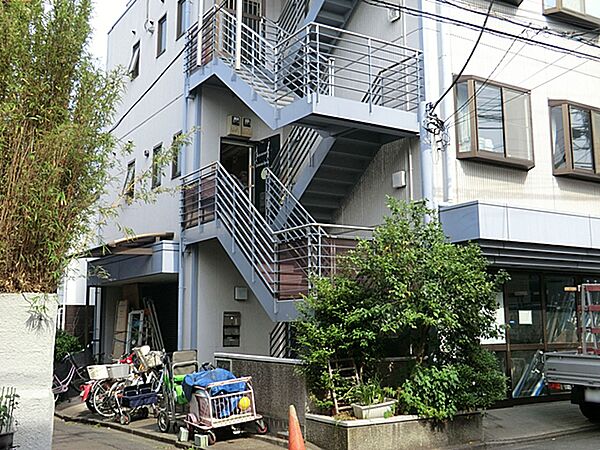 ニコニコ保育園　280ｍ