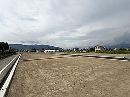 山梨県中央市成島
