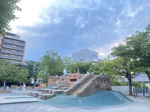下河原公園 280m