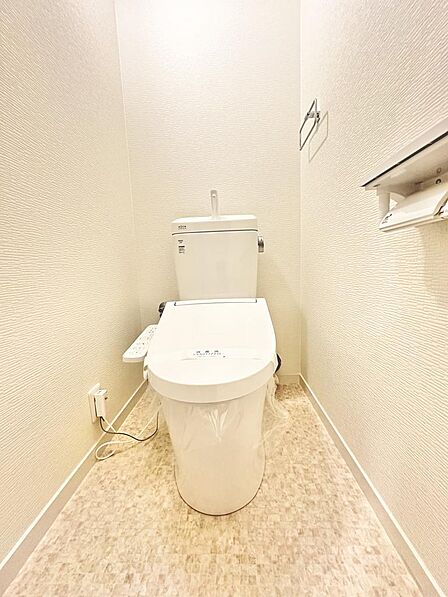 トイレにはウォシュレットが付いております。