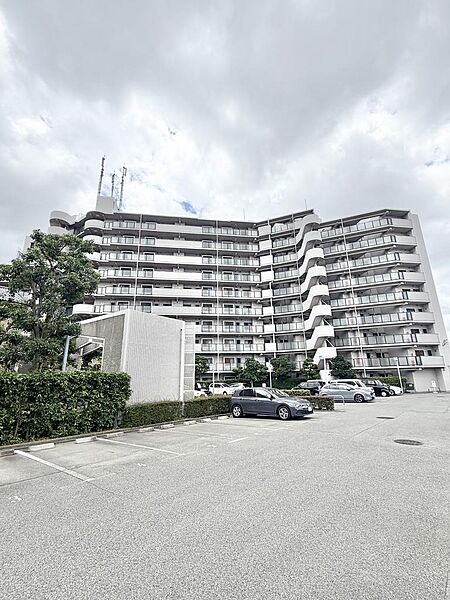 外観：327002864080