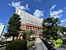 周辺：札幌市東区役所 437m