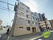 西線6条駅より徒歩1分 3階 築7年11ヶ月の賃貸物件