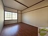 寝室：寝室です。部屋をどう使うかはあなた次第です！