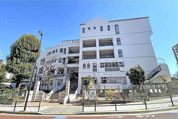 四谷第六小学校[公立]の外観