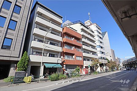 オリエンタル南麻布の外観(南西側から)