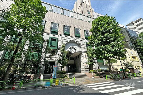 日本橋小学校[公立]の外観