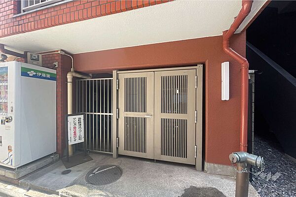 駐輪場の出入り口