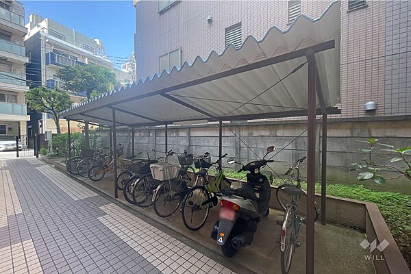 駐輪場