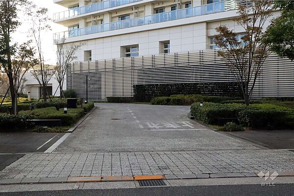 駐車場の出入り口