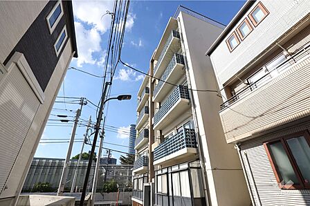 南青山コーポの外観（南東側から）