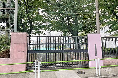 青南小学校[公立]の外観