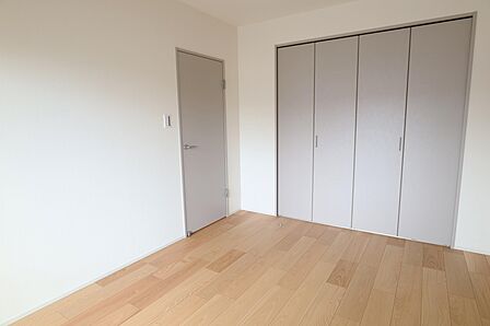 5.6側洋室南西帖