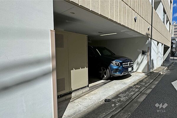 敷地内駐車場（屋内平面式）