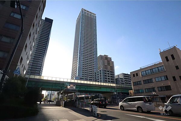 キャピタルゲートプレイスザ・タワーの外観(北側から)
