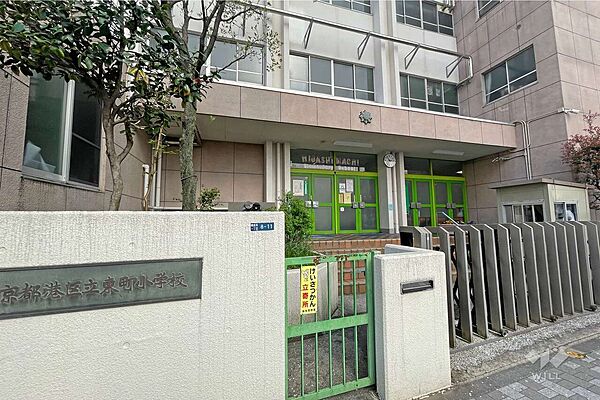 東町小学校[公立]の外観