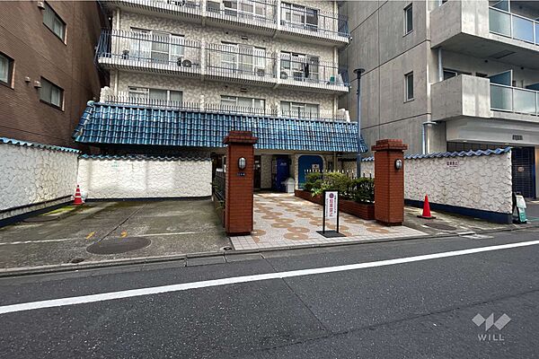 敷地内駐車場（屋外平面式）