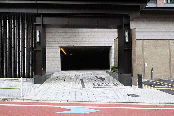 駐車場の出入り口