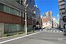 その他：敷地西側の前面道路