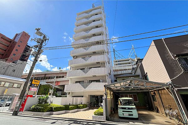 日本橋アムフラットの外観（南東側から）