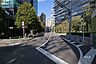 その他：敷地西側の前面道路