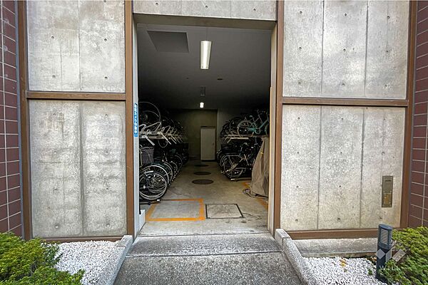 駐輪場