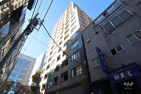 アクシア日本橋の外観（南東側から）