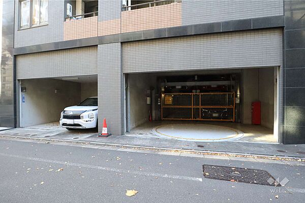 敷地内駐車場（屋内平面式・機械式）