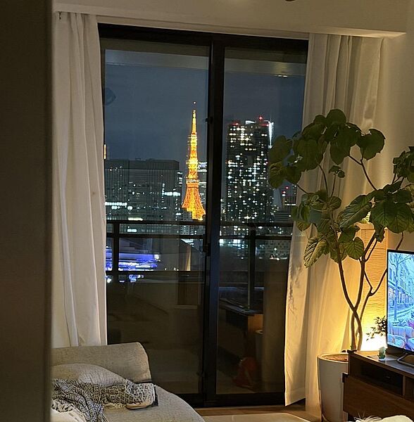 東京タワーを身近に感じられる贅沢なロケーション
