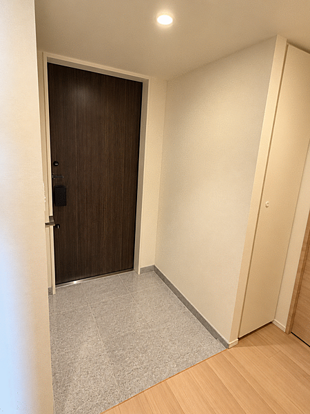シューズインクローゼット付の玄関は靴などもしっかり収納できます