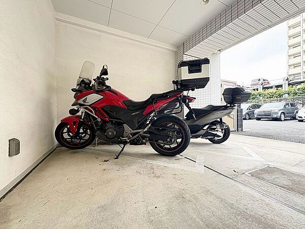 「バイク置き場」空・詳細要確認