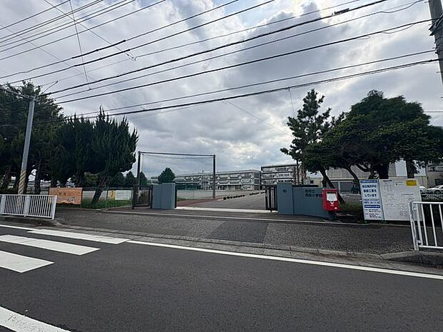 柏市立西原小学校 徒歩15分。 1170m