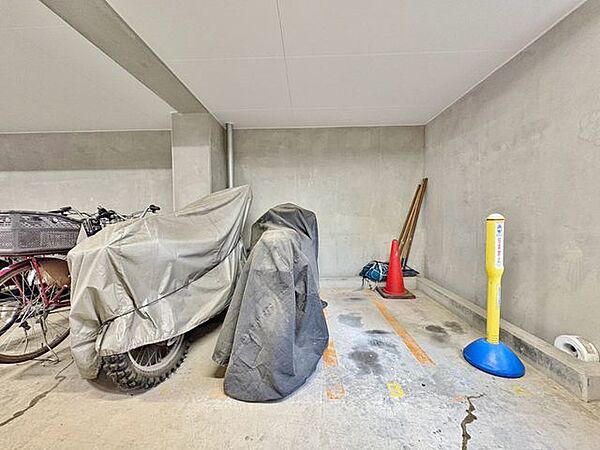 「バイク置き場」空・詳細要確認