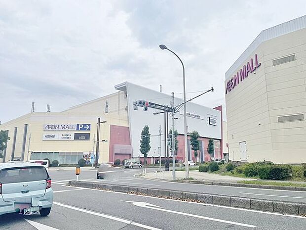 イオンモール千葉ニュータウン1500m