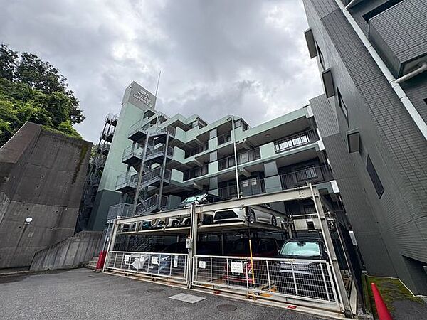 駐車場を拡大表示