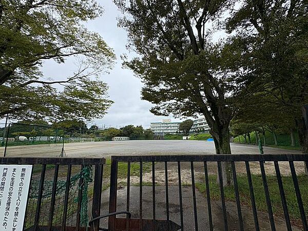 我孫子市立久寺家中学校　 1600m
