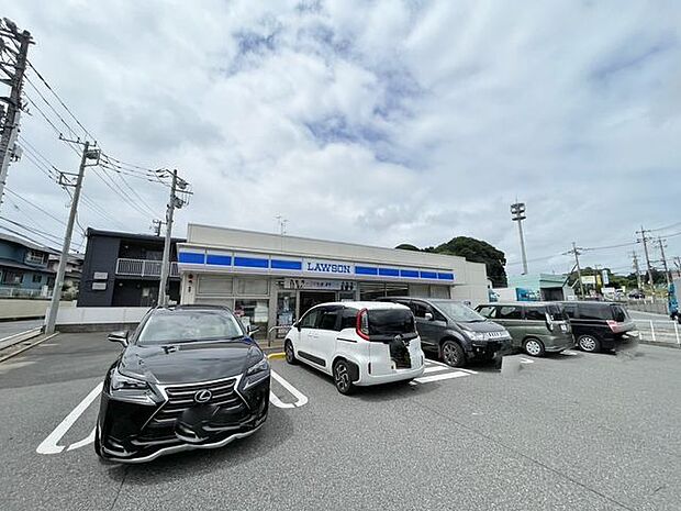ローソン 柏藤心店 徒歩27分。 2140m