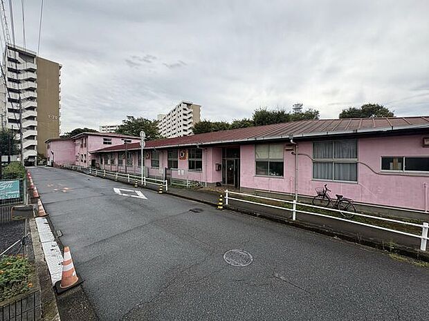 松戸市立牧の原保育所 徒歩7分。 560m