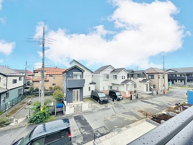 「眺望」心地よい風を感じながら、青空を眺め一息つくことのできる住空間です。