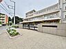 周辺：松戸市立六実第三小学校 徒歩6分。 480m