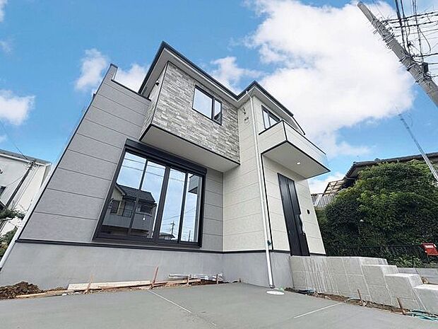 「~2階建て3SLDK~」生活を彩る設備、豊富な収納、楽々の家事動線が揃う邸宅。快適な住まいでワンランク上の生活が送れます。