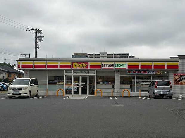 デイリーヤマザキ流山中央病院前店 徒歩42分。 3330m